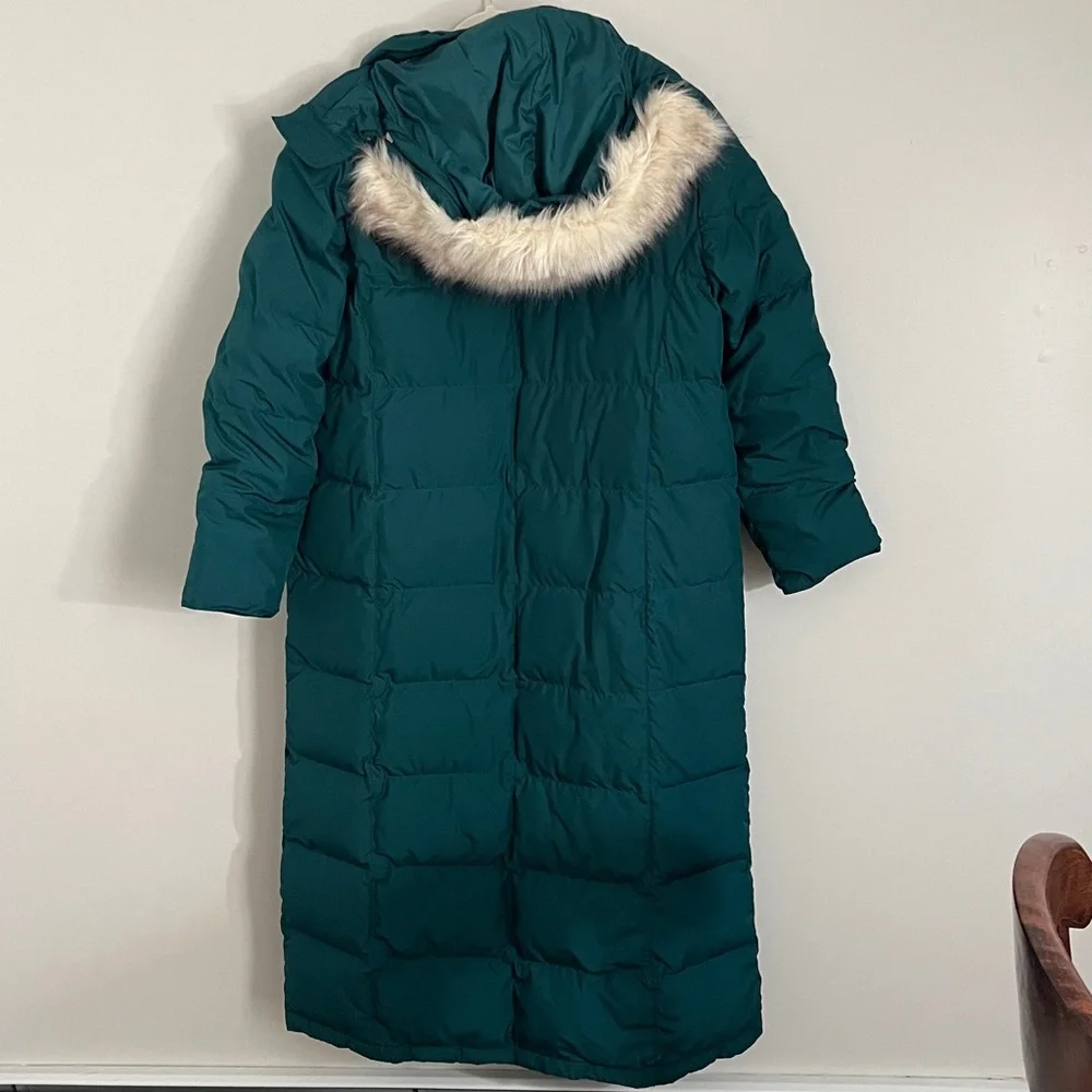 LL Bean Women's Ultrawarm Down Coat "Spruce" / Teal - Picture 6 of 6